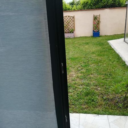 Studio Dependance Maison, 5 Mnt Gare & Tram Vénissieux Eksteriør billede