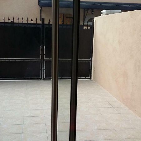 Studio Dependance Maison, 5 Mnt Gare & Tram Vénissieux Eksteriør billede