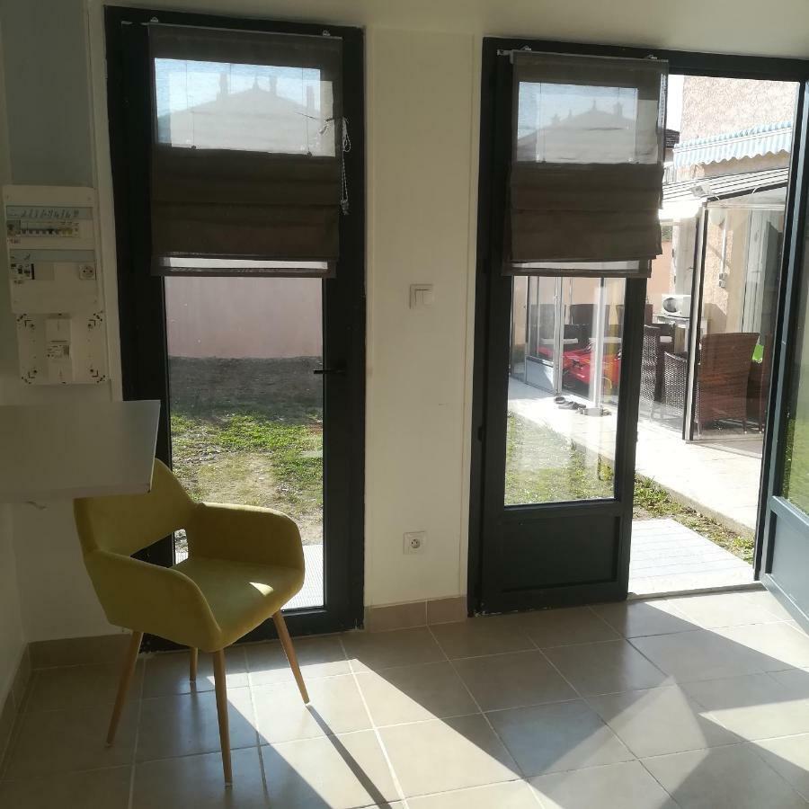 Studio Dependance Maison, 5 Mnt Gare & Tram Vénissieux Eksteriør billede