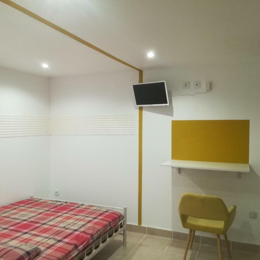 Studio Dependance Maison, 5 Mnt Gare & Tram Vénissieux Eksteriør billede